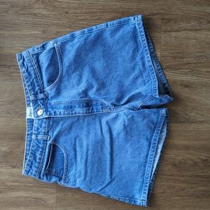 Princess Polly High Waisted Mom Denim Shorts Size 6